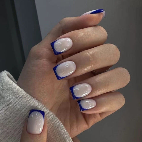 AiN Katy -  FRAN. KURZ BLAU - nägel zum aufkleben - 24 Stück - press on nails long - fertig zum aufkleben - selbstklebend set